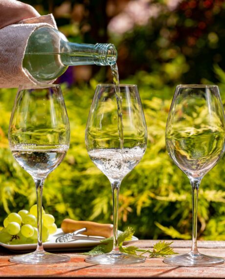 Wine industry advisory services banner moore markhams