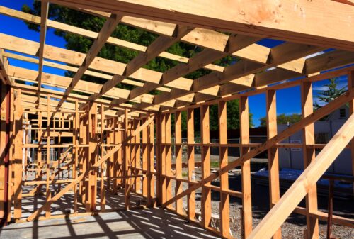 Contracting industry services banner Moore Markhams