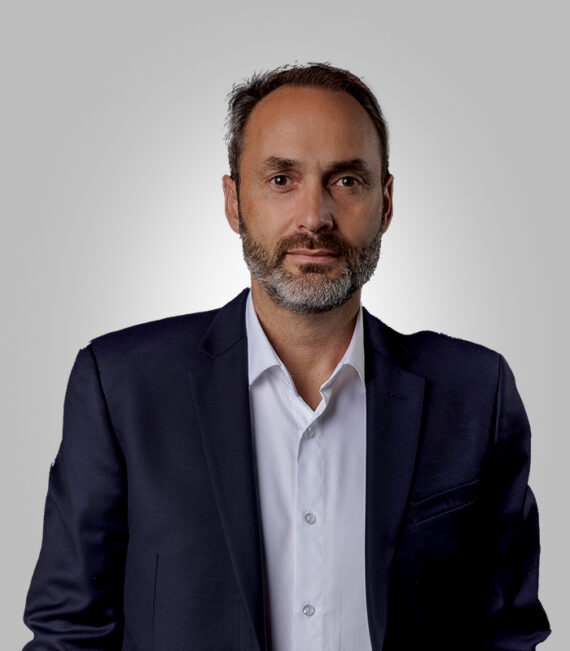 Manager Moore Markhams in Auckland