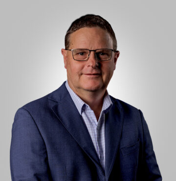 Murray Tuck , Associate Director ,Moore Markhams , Auckland