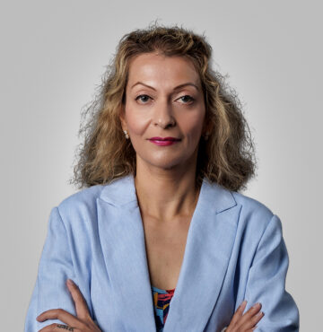 Nisha Bhojwani , Manager of Moore Markhams in Auckland