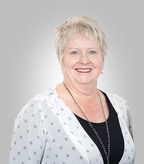 Lynley Gainsford Consultant