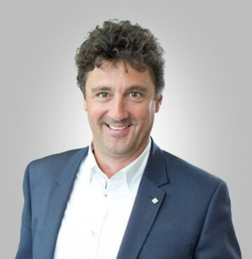 Simon Abbot Consultant